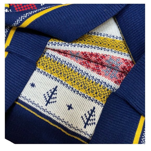 Harry Potter Men's M Hogwarts Happy Christmas Ugly Holiday Sweater Wizard World - Picture 9 of 12